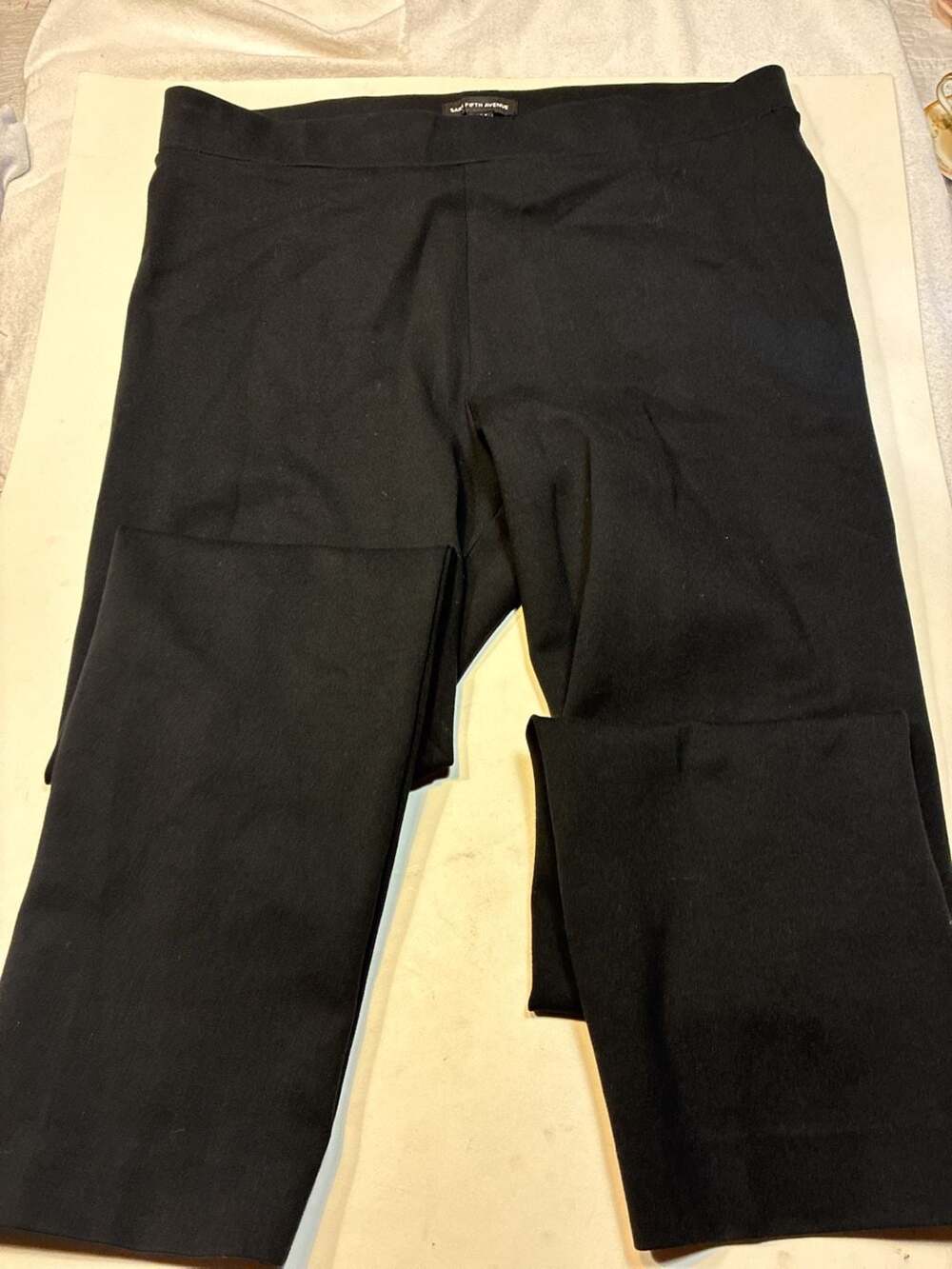 Saks Fifth Avenue Black Ponte Knit Pull-On Leggings